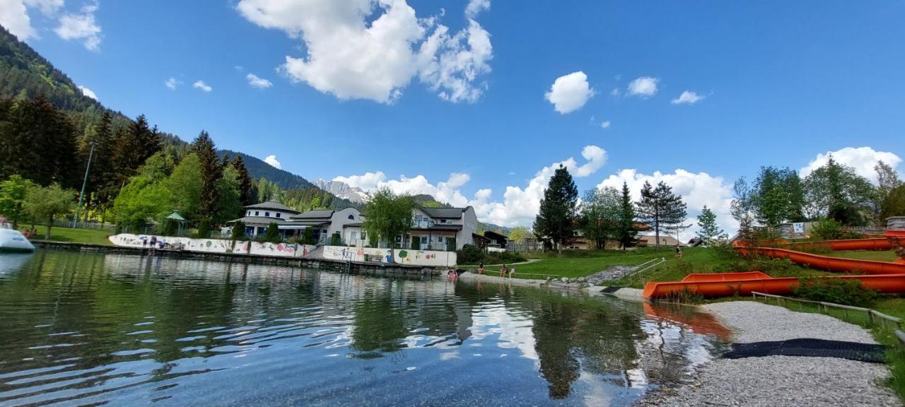 Appartements Haus Bergland Санкт-Мартин-ам-Тенненгебирге Экстерьер фото