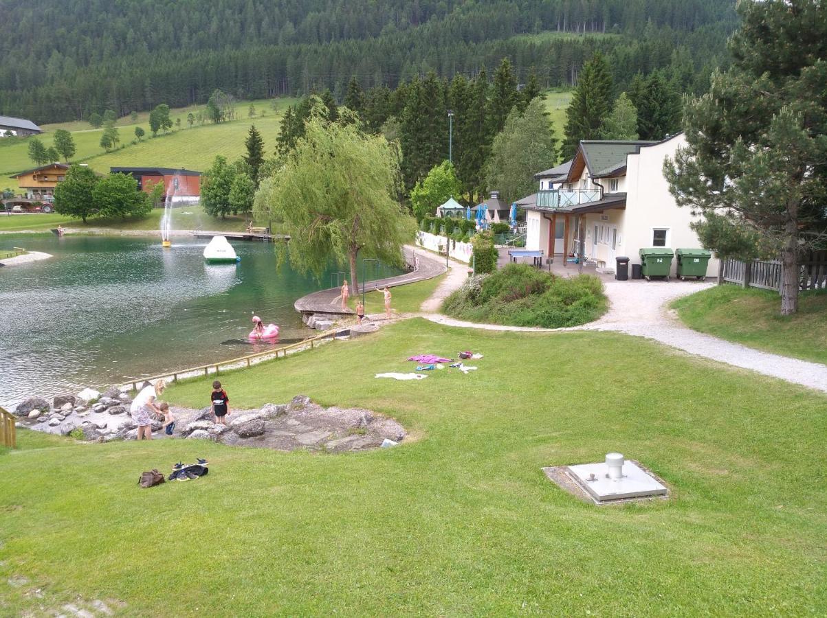 Appartements Haus Bergland Санкт-Мартин-ам-Тенненгебирге Экстерьер фото